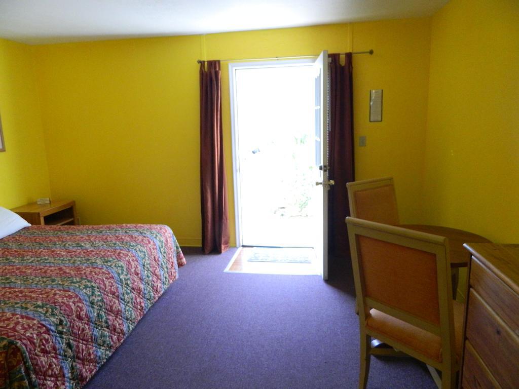 Marine Motel Ajo Pokoj fotografie